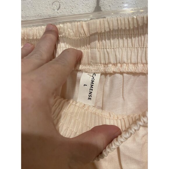 COMMENSE Two Piece Set Womens Large Cream Vest and Shorts Embroidered Floral - Picture 4 of 5